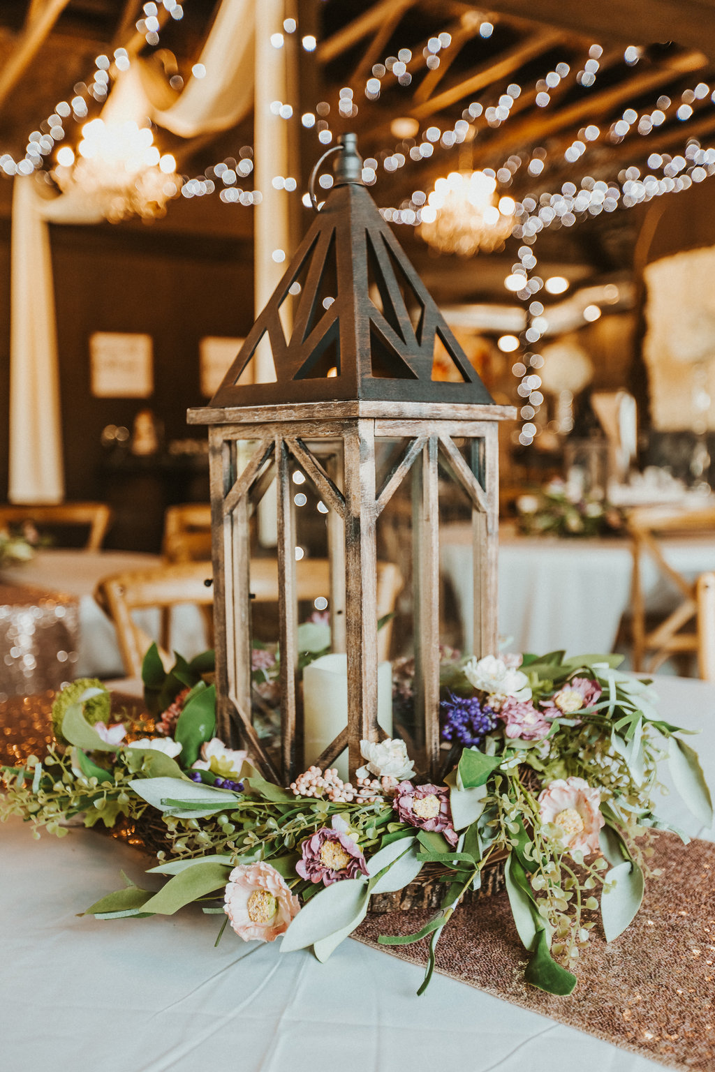 Peach Barn Decorations - Ever After Farms